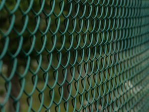 fence-1161128_640(1)